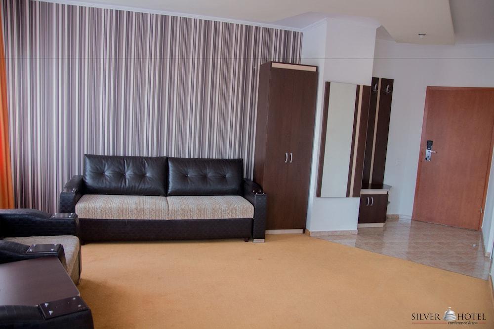 Silver Hotel Oradea Exterior photo