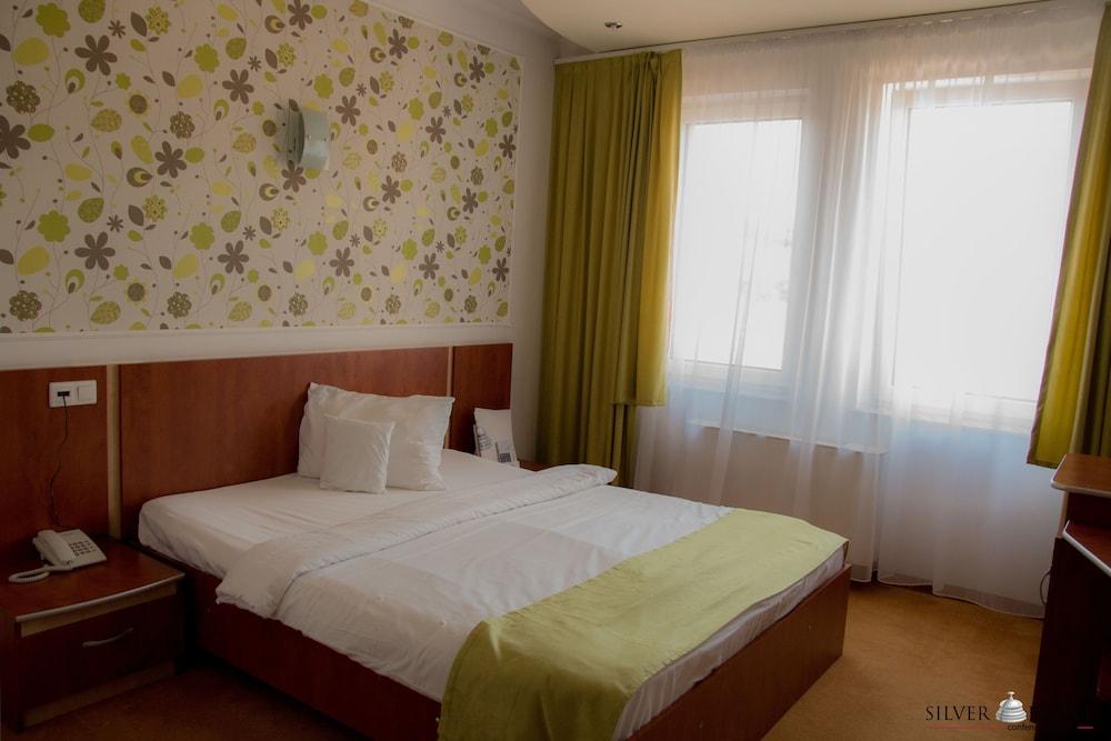 Silver Hotel Oradea Exterior photo